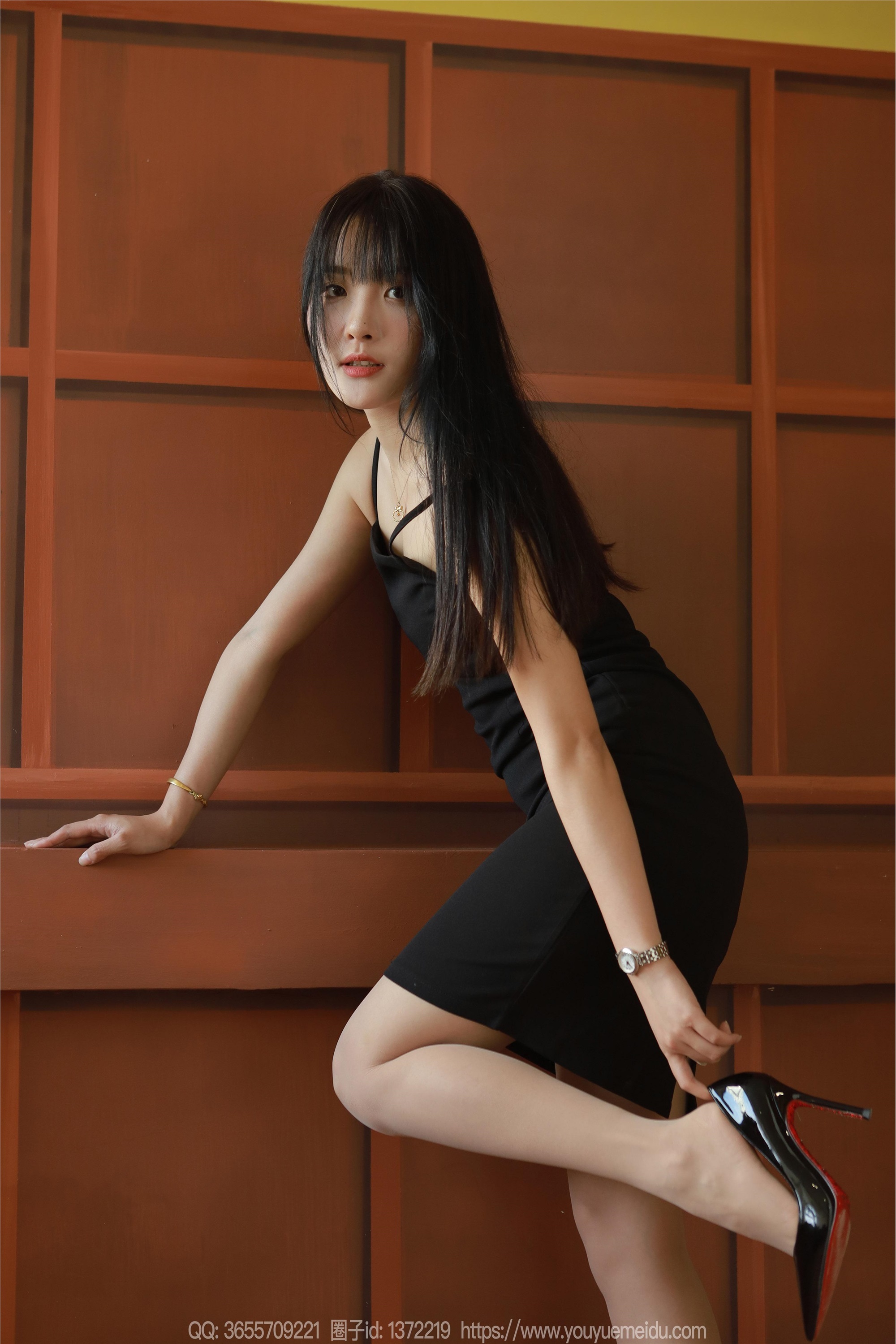 IESS异思趣向  2024.09.22 丝享家 1852 婉萍《黑色礼裙（上）》